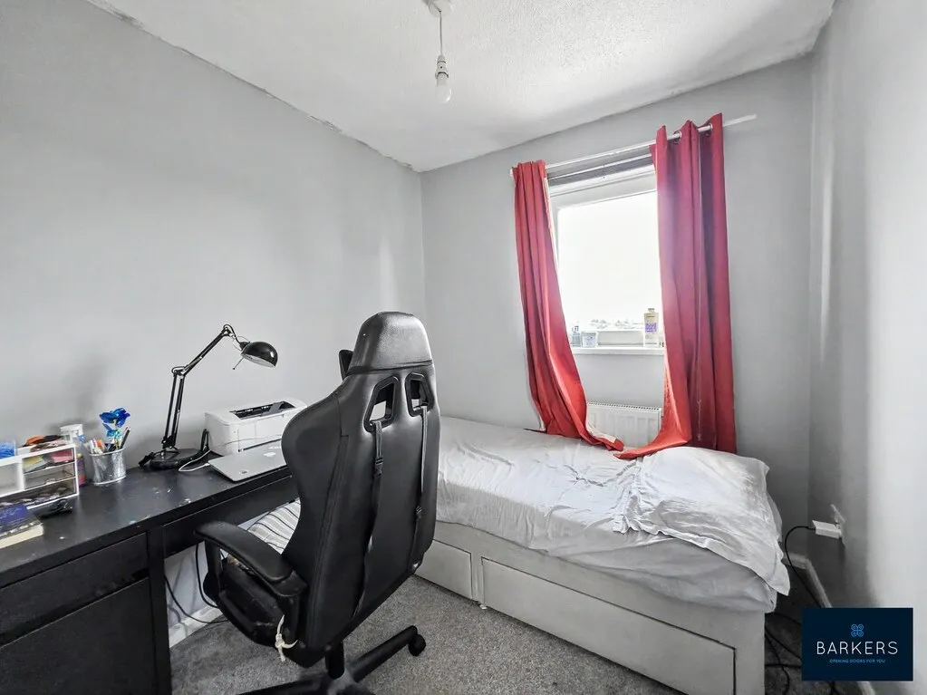 Western Avenue, Birstall, WF17, photo 9