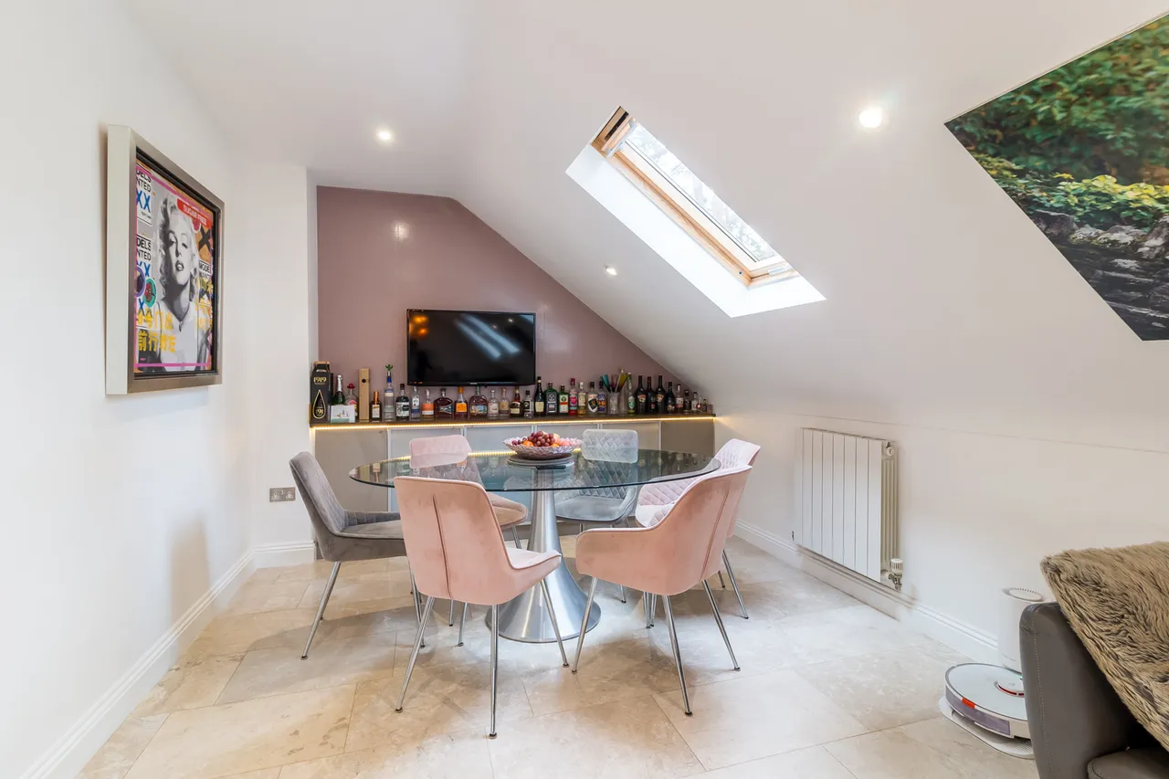 26 Pinewood Road, St. Ives, Ringwood, BH24 2PA, photo 9