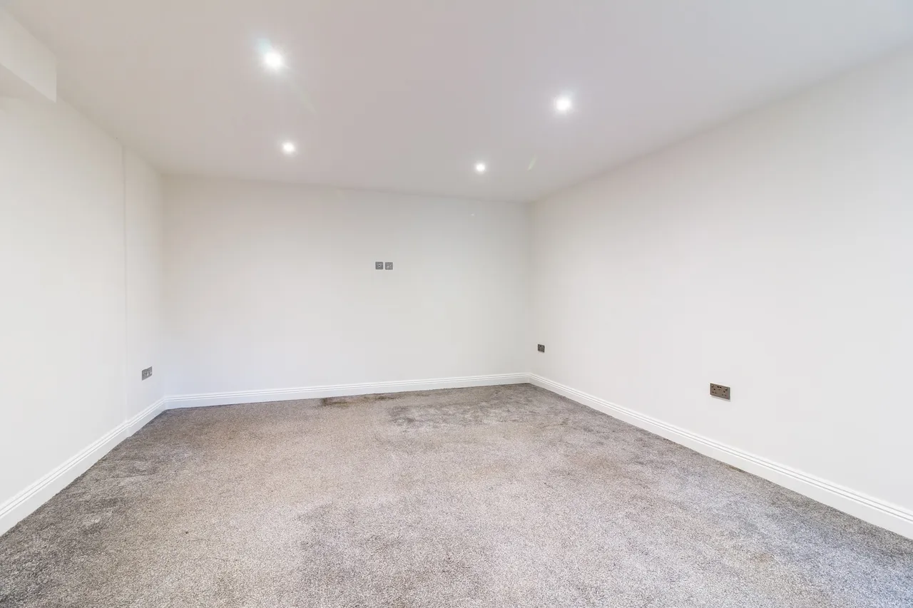 26 Pinewood Road, St. Ives, Ringwood, BH24 2PA, photo 18