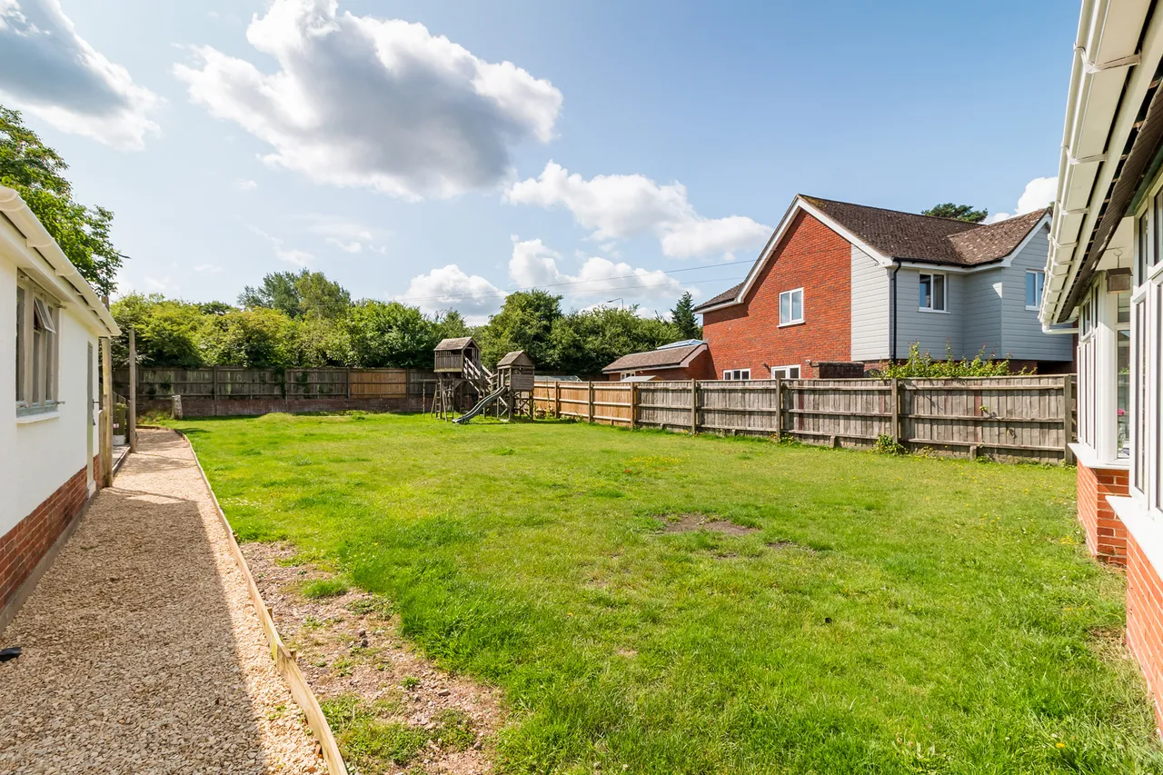 14 Salisbury Road, Ringwood, Ringwood, BH24 1AS, photo 17