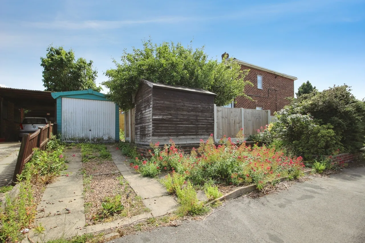 The Close, WAKEFIELD, West Yorkshire, WF4, photo 18