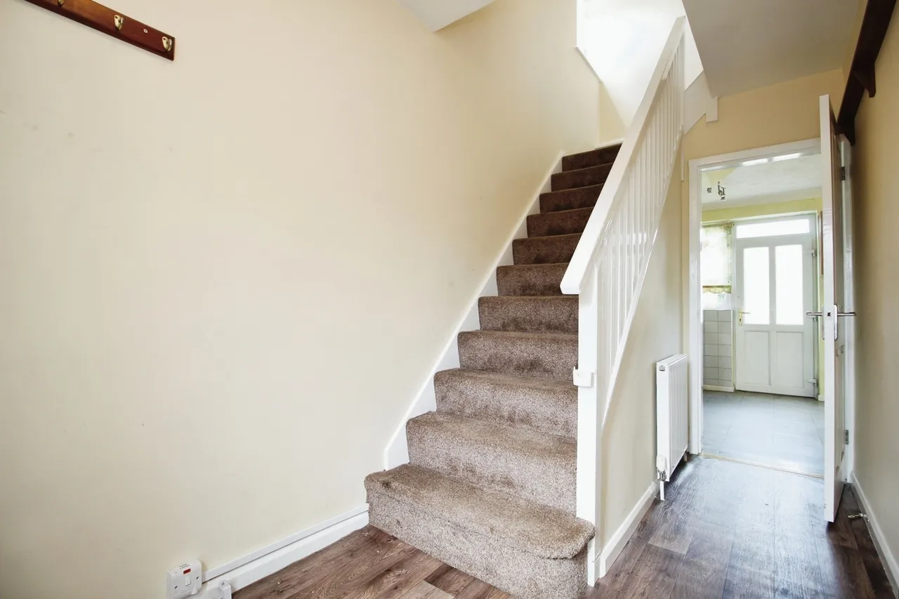 The Close, WAKEFIELD, West Yorkshire, WF4, photo 2