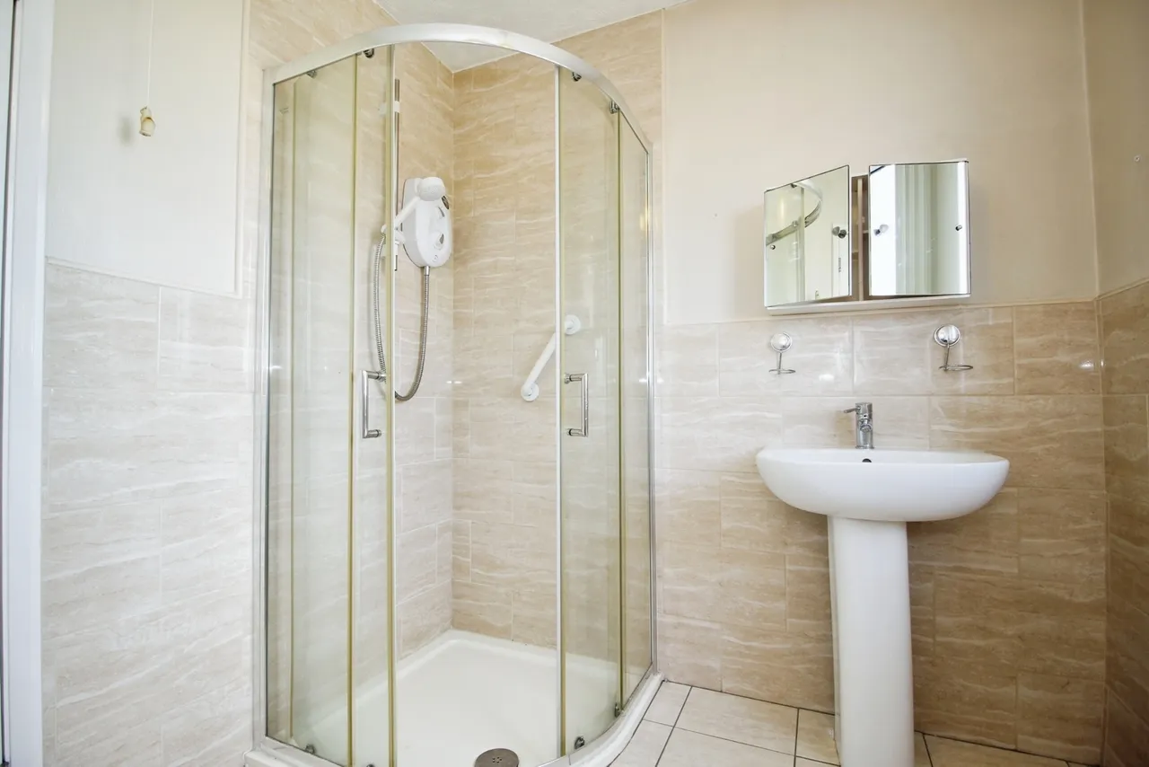 The Close, WAKEFIELD, West Yorkshire, WF4, photo 14