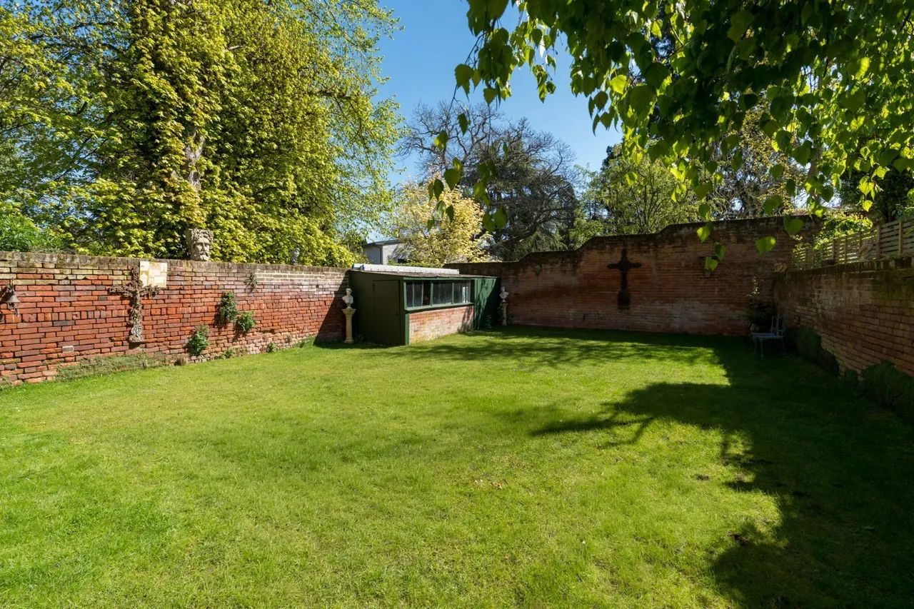 Beverley Road, Lexden, CO3, photo 25