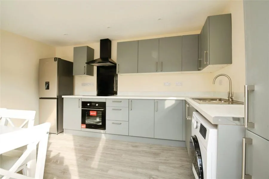 Donald Street, Cardiff, CF24, photo 5