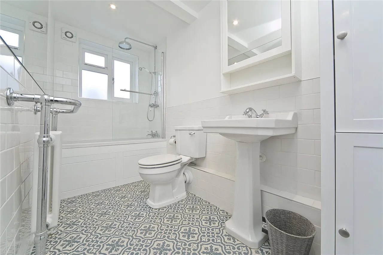 Camden Road, London, NW1, photo 14