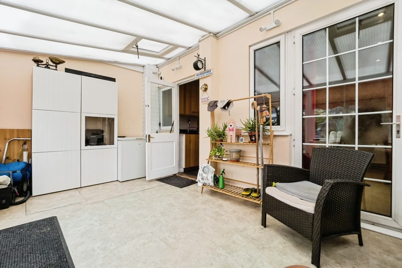 Elm Park Avenue, Hornchurch, RM12, photo 15