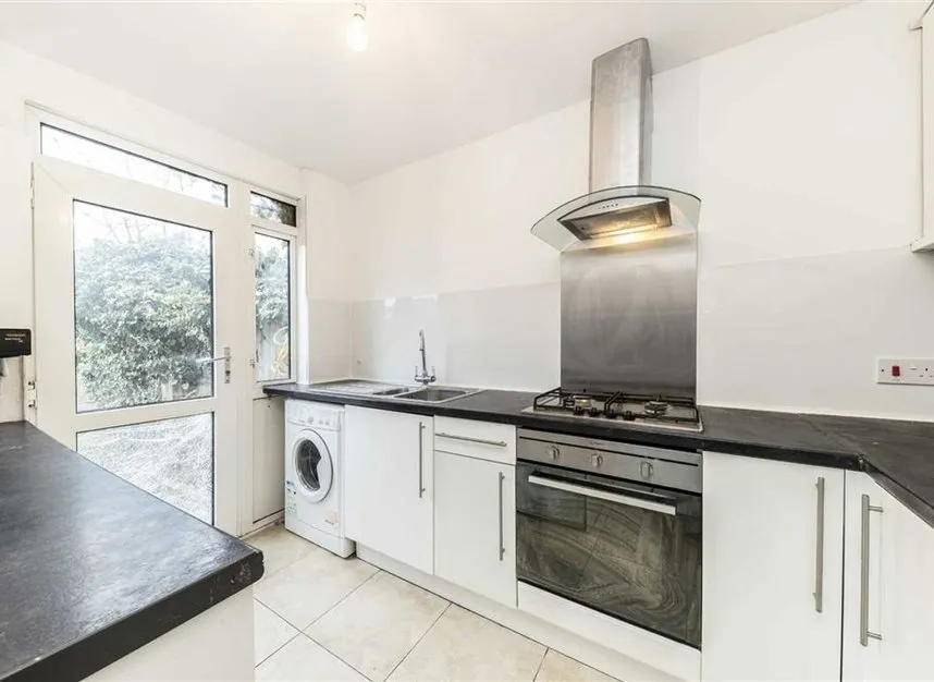 Carston Close, Lee, SE12, photo 3