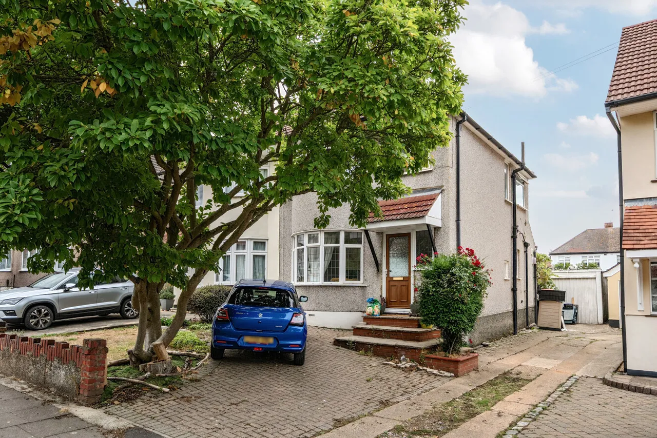 3 bed house for sale, Oakdene Avenue, Chislehurst, BR7