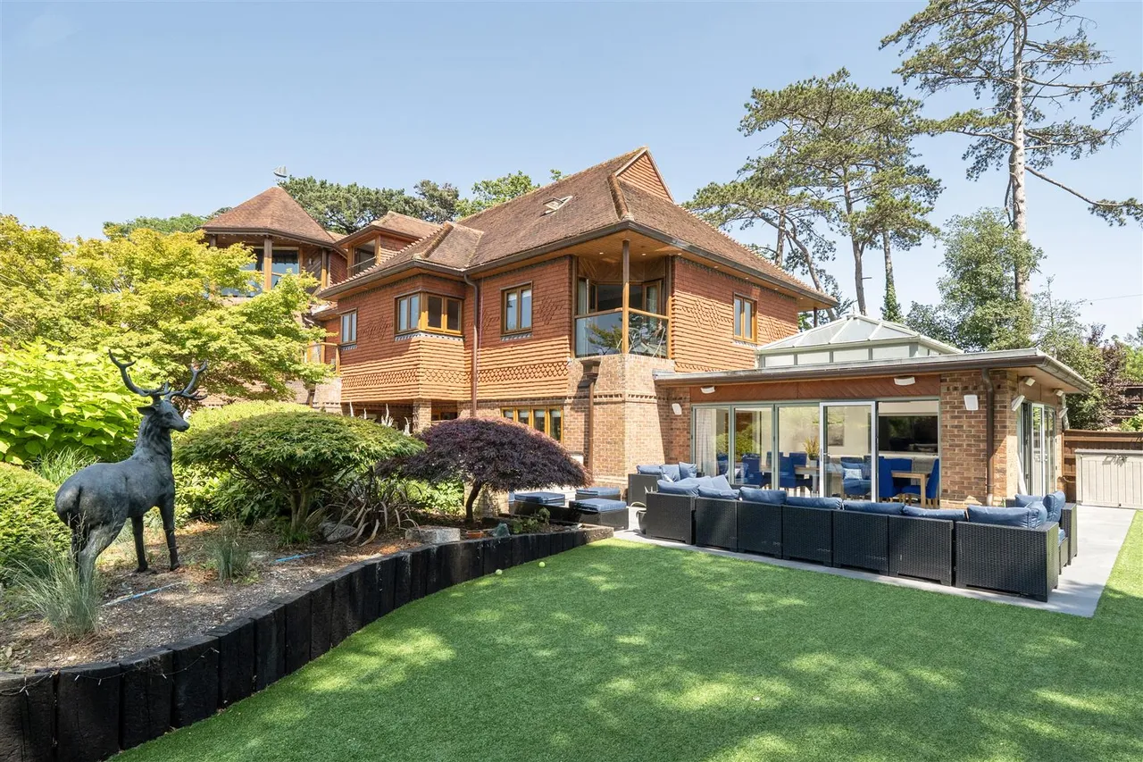 Newtown Road, Warsash, photo 10