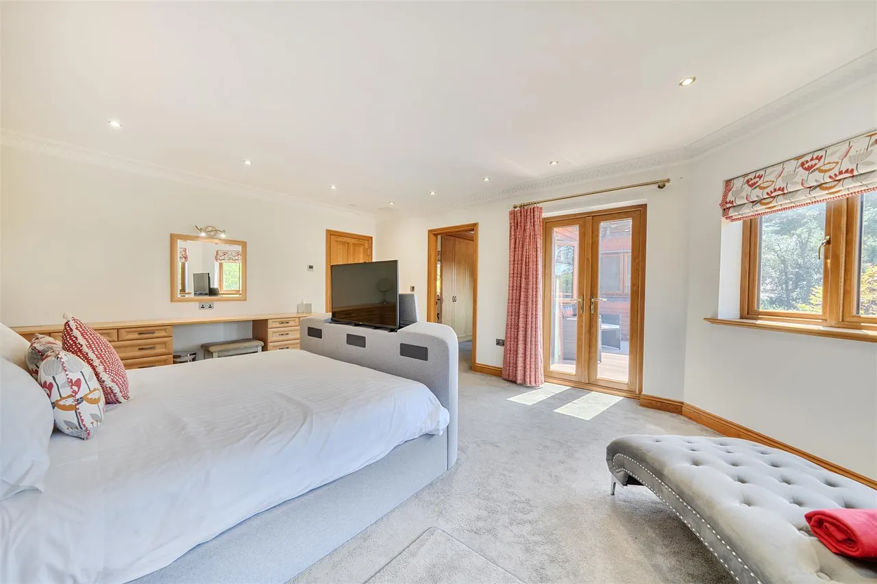 Newtown Road, Warsash, photo 21