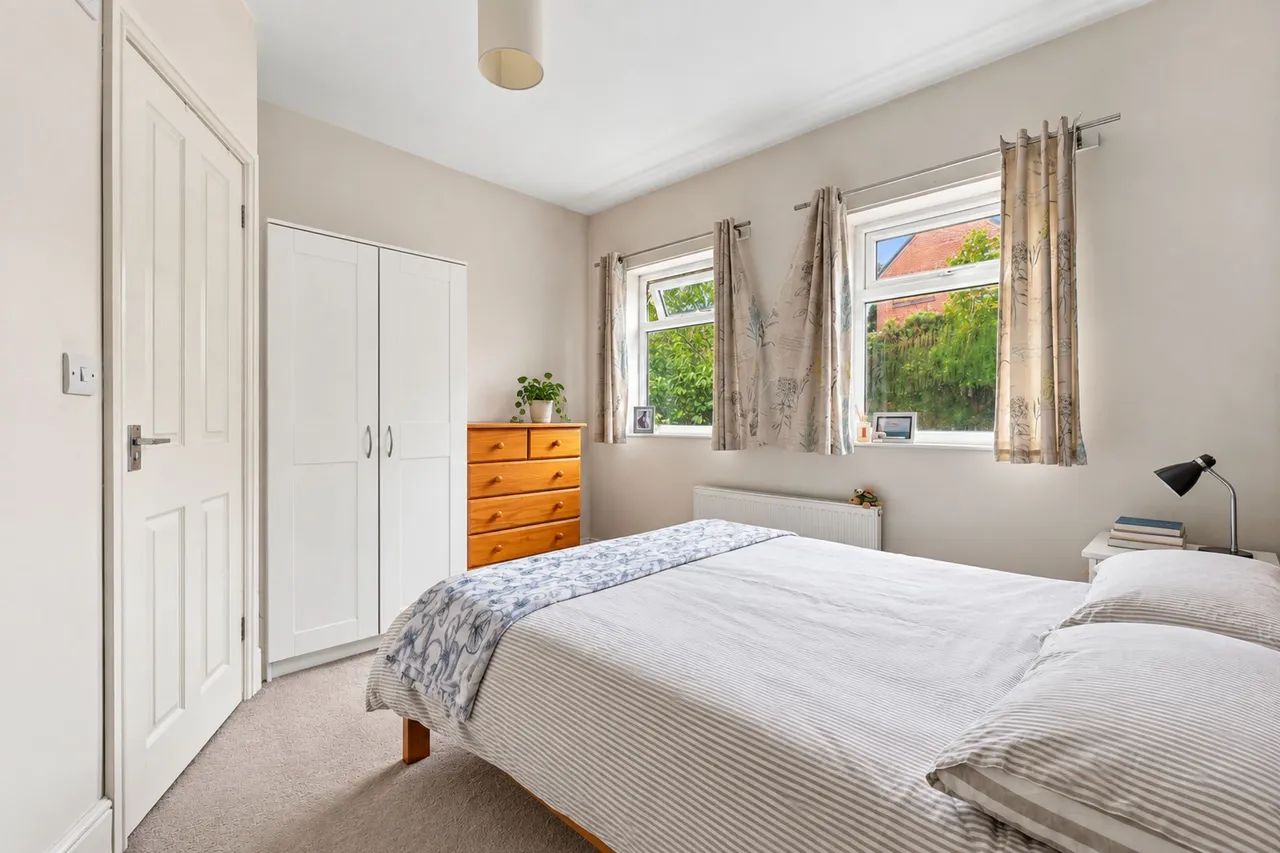 Woodseats Road, Sheffield, S8, photo 7
