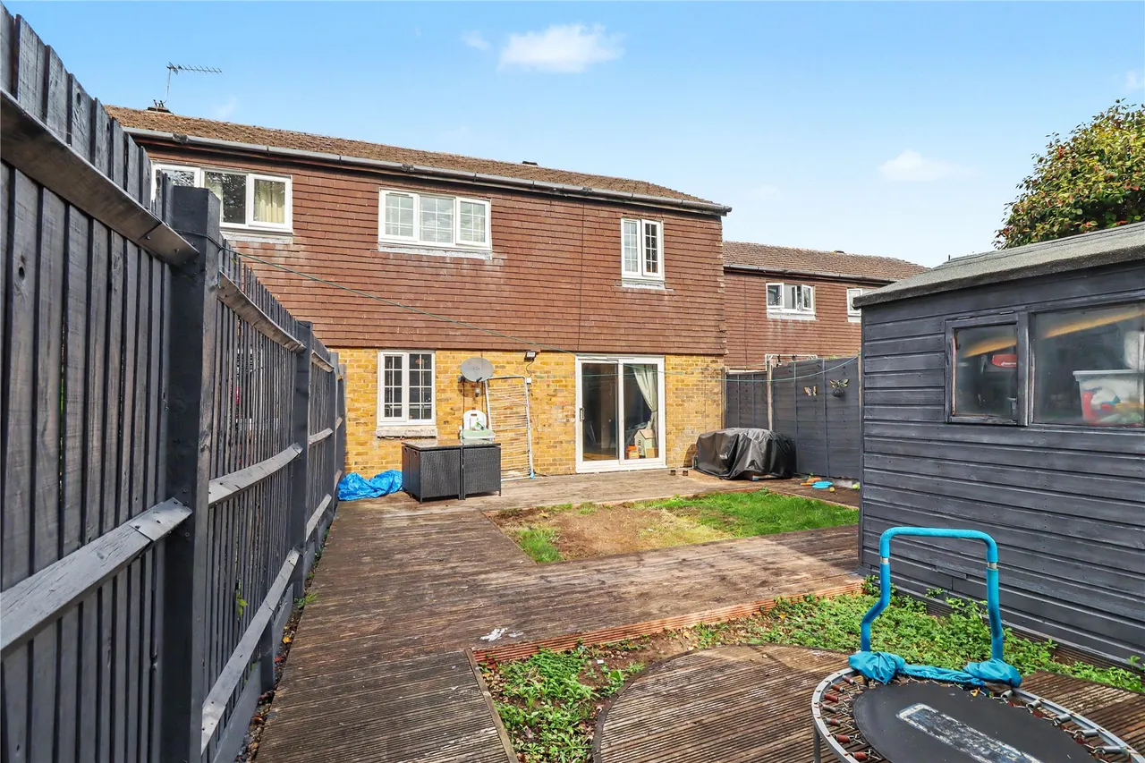 Conista Court, Woking, GU21, photo 10