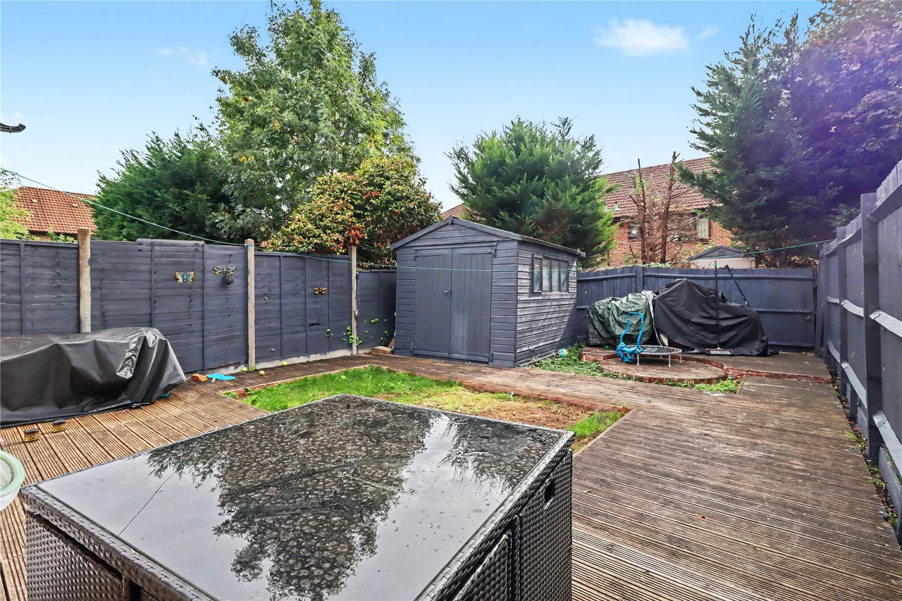 Conista Court, Woking, GU21, photo 9