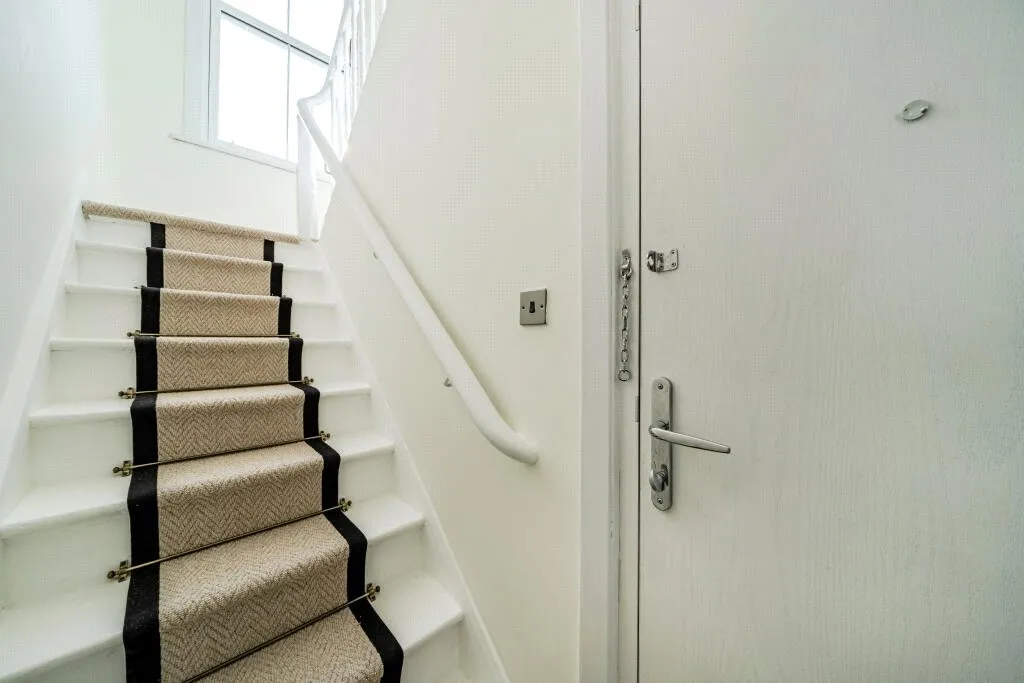 Colvestone Crescent, London, E8, photo 11