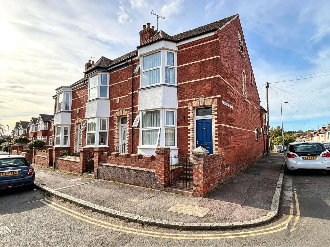 4 bed house to rent, Elmside, Exeter