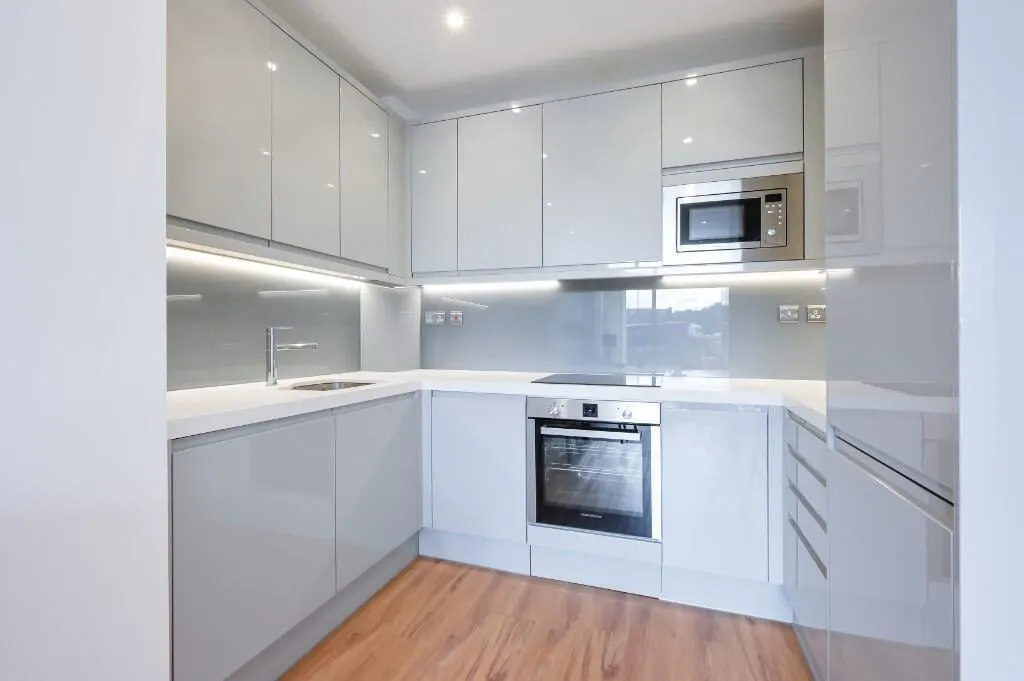 Westgate House, London, W5, photo 3