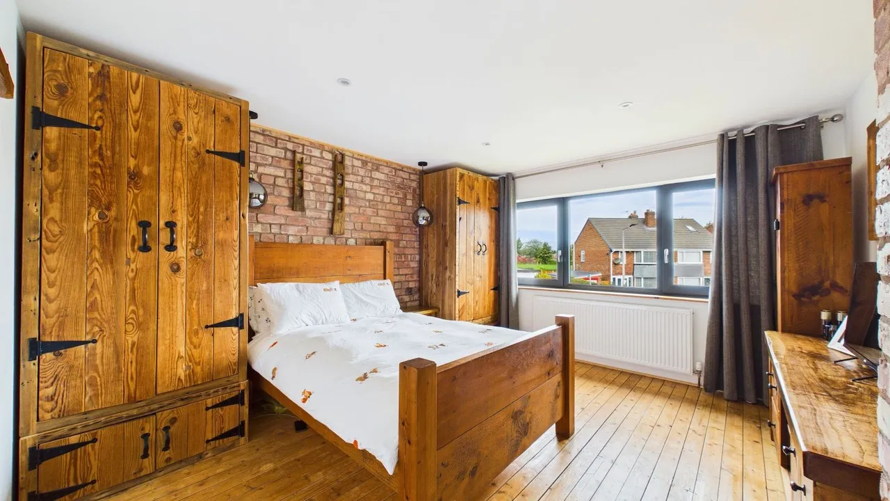Colchester Court, Doncaster, DN5, photo 8