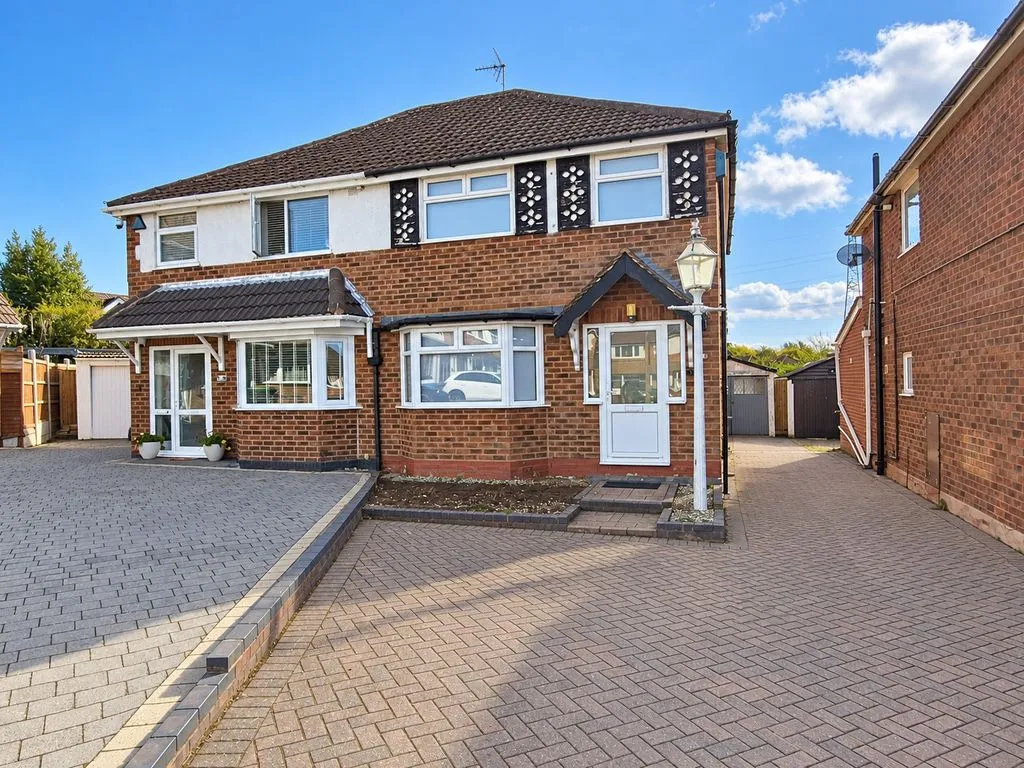 3 bed house to rent, Highland Road, Great Barr, B43