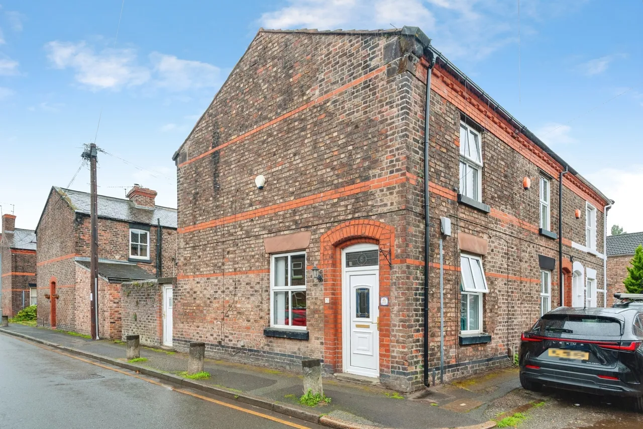 2 bed property for sale, Bridge Road, Mossley Hill, L18