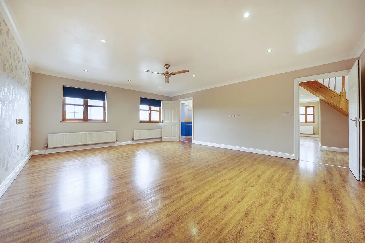 Hollycroft Road, Emneth, PE14, photo 4