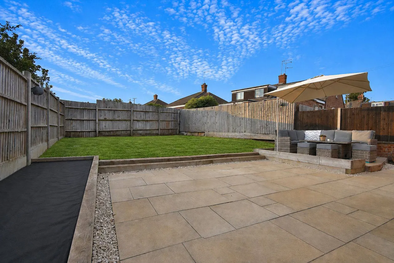 Bishops Drive, Northampton, NN2 6QR, photo 20