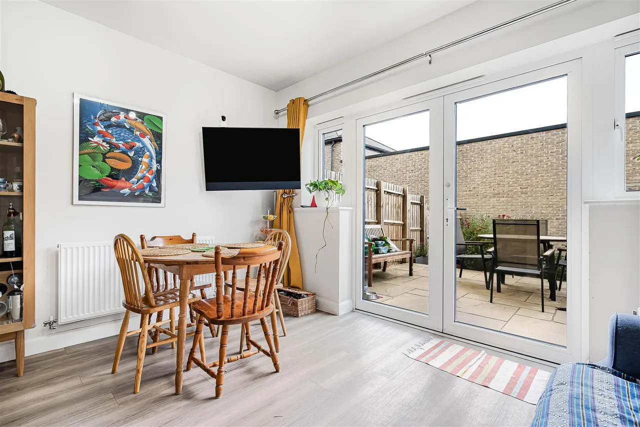 Osprey Drive, Trumpington, CB2, photo 8