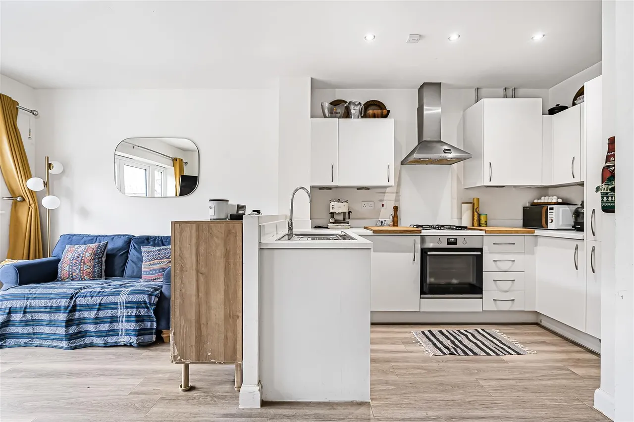 Osprey Drive, Trumpington, CB2, photo 7