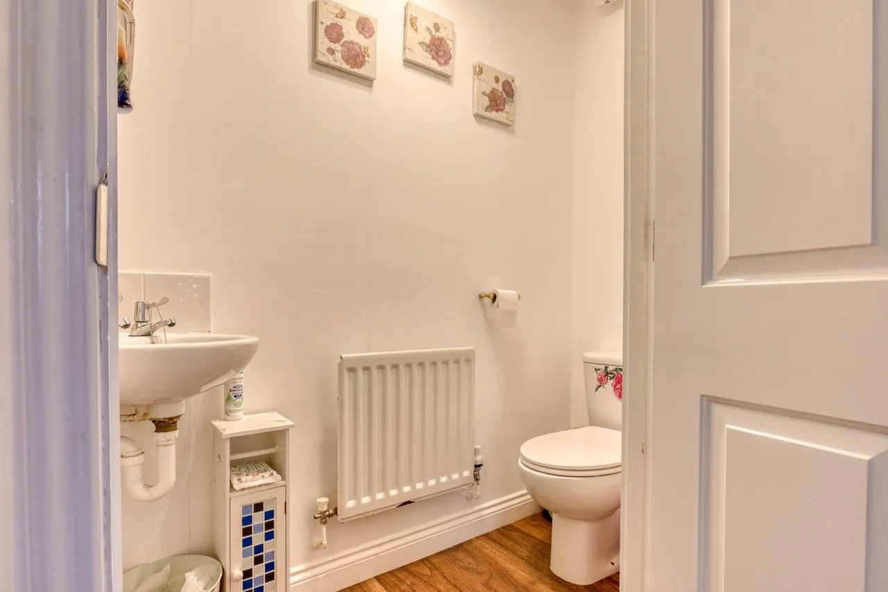Graham Way, Cotford St. Luke, TA4, photo 20
