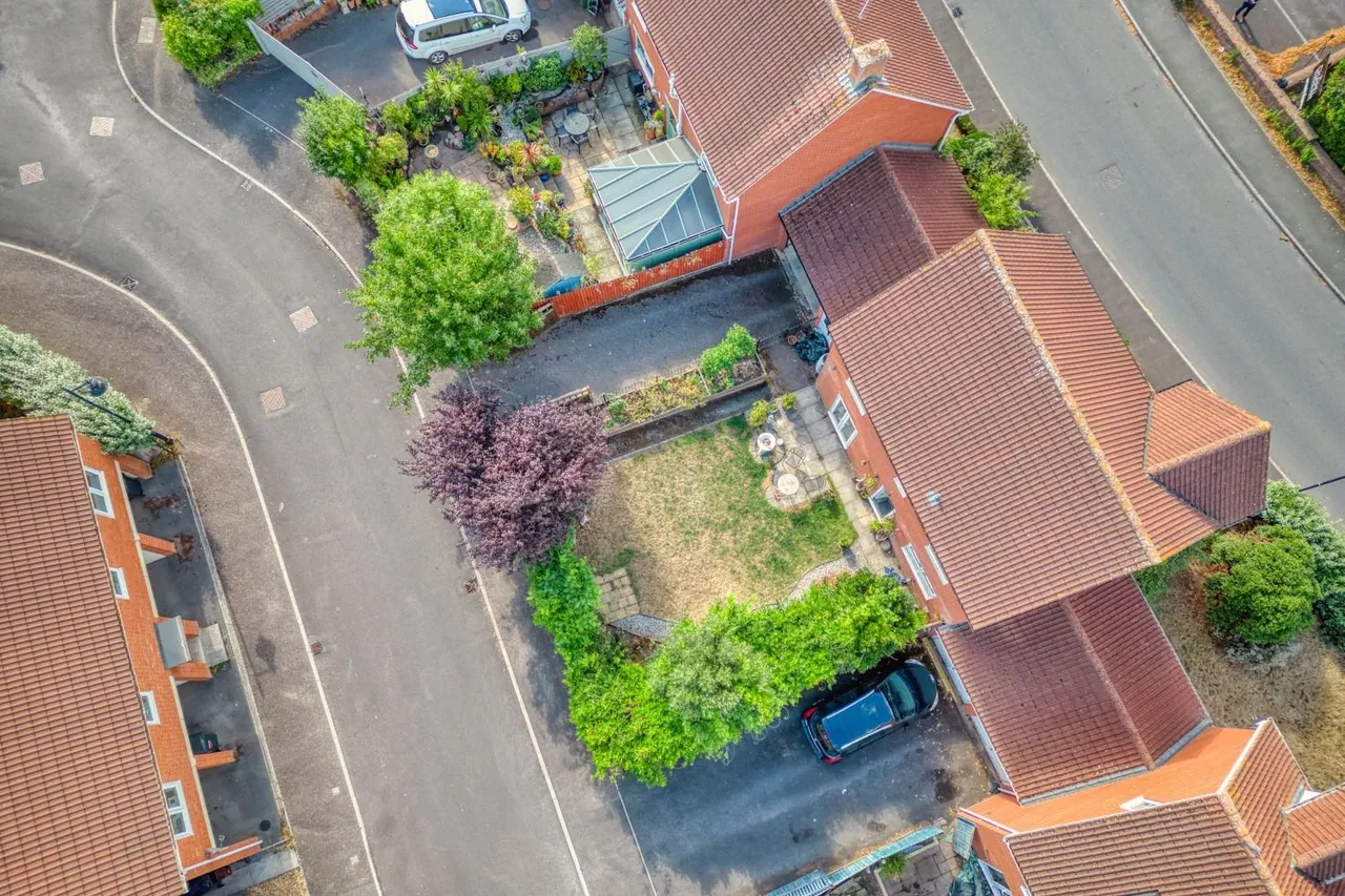 Graham Way, Cotford St. Luke, TA4, photo 15