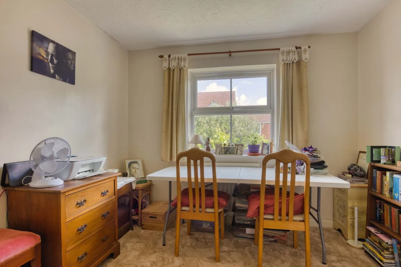 Graham Way, Cotford St. Luke, TA4, photo 13