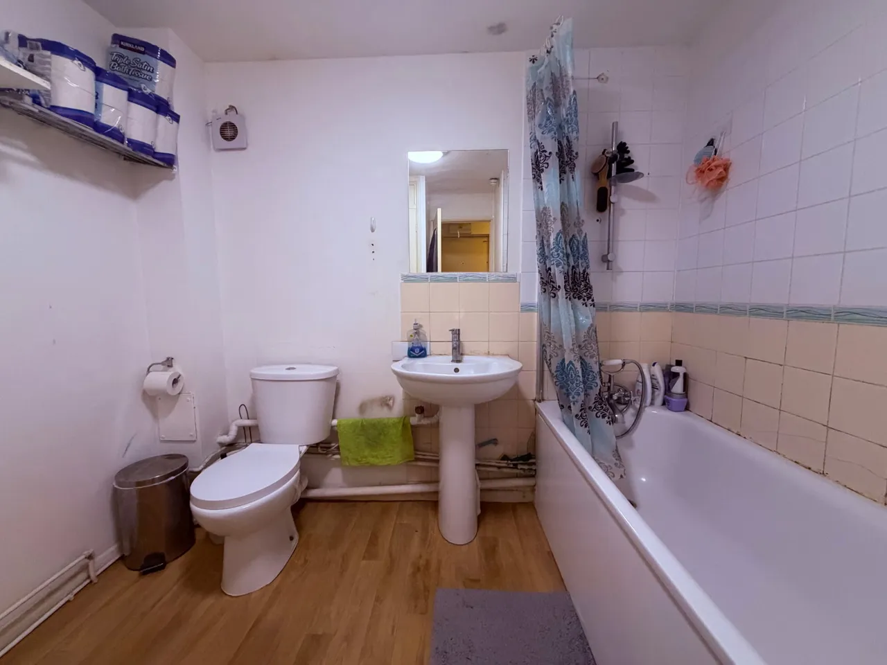 Pempath Place, Wembley, HA9, photo 3