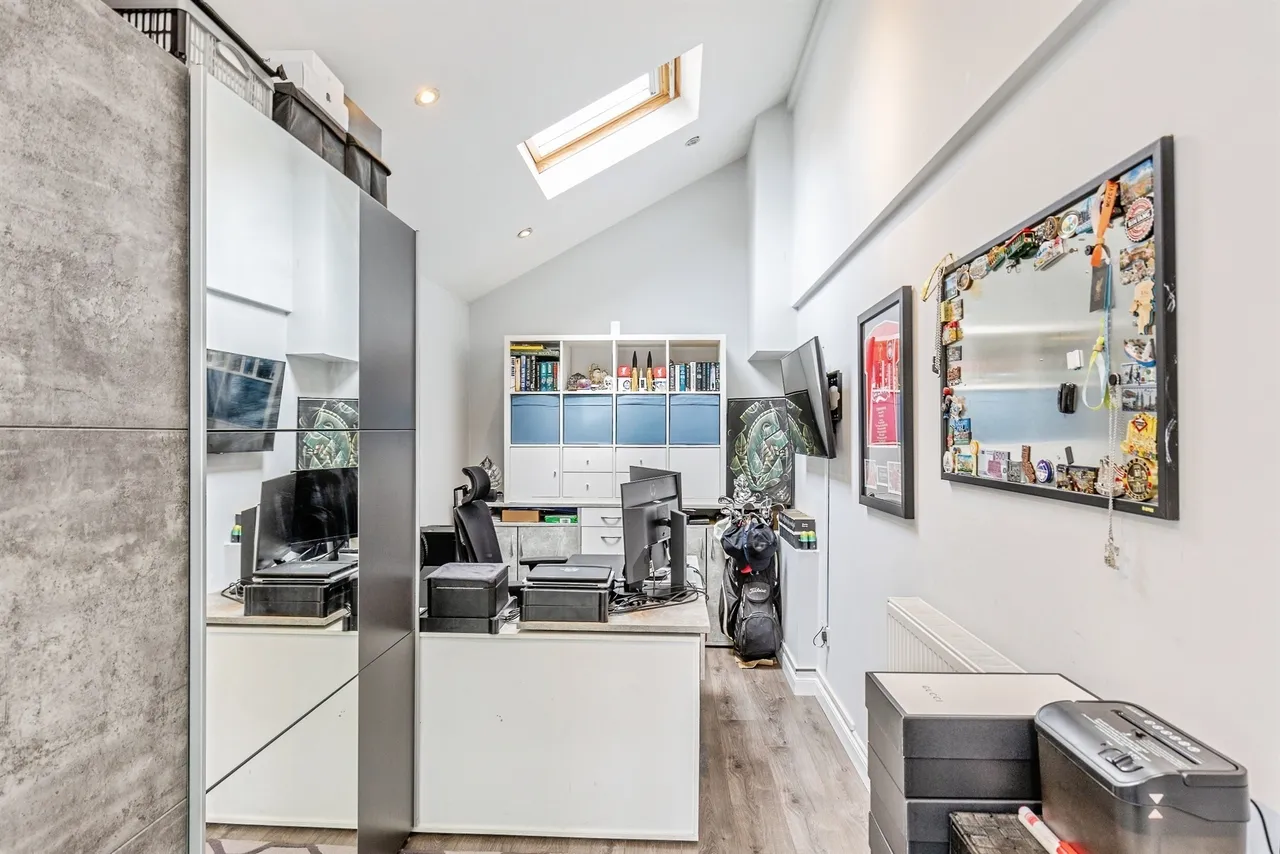 Falcondale Walk, Westbury On Trym, Bristol, photo 10
