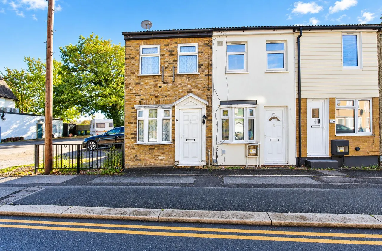 Upminster Road South, Rainham, RM13, photo 5