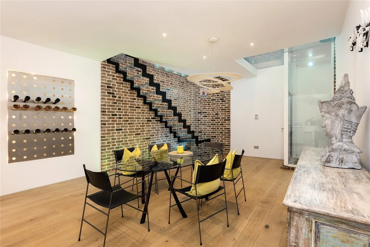 Princes Mews, London, W2, photo 10