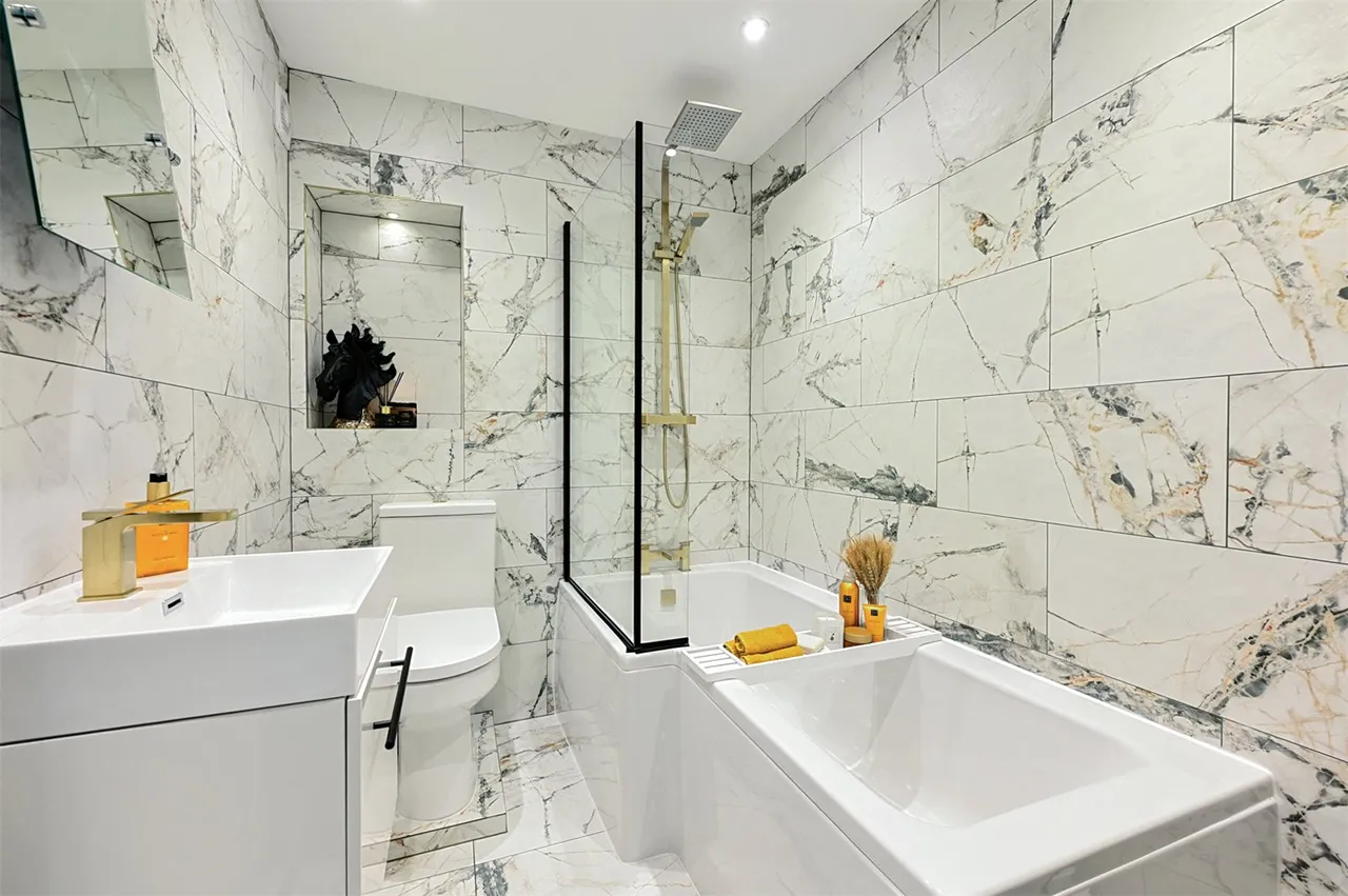Grange Road, Ash, Guildford, Surrey, GU12 6ES, photo 13