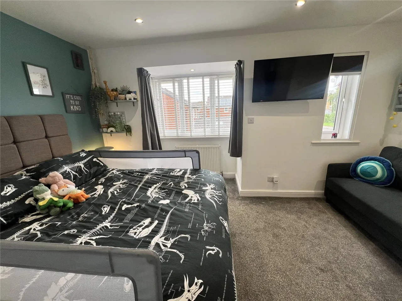 St. Johns Court, Sunnyside, Rotherham, South Yorkshire, S66, photo 20