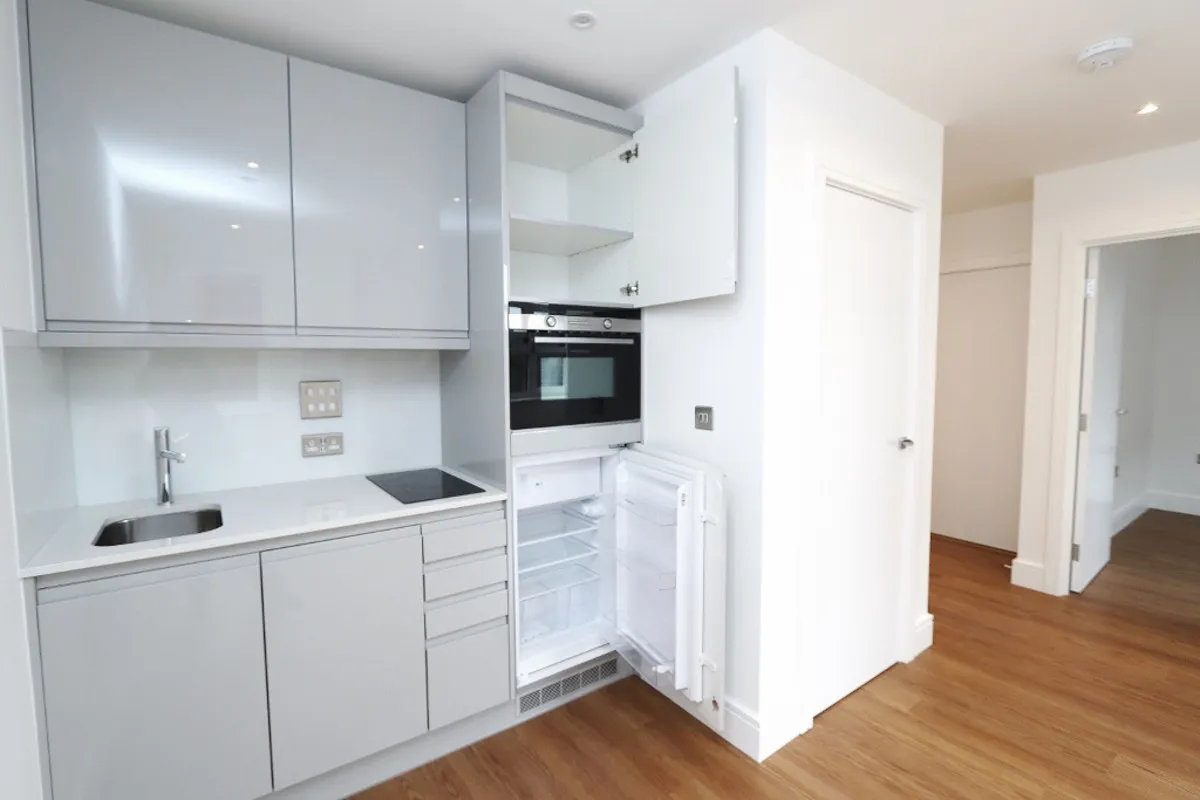 London Road, Essex, Romford, RM7 9DF, photo 4