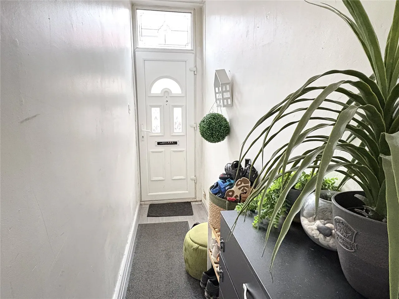 Kelverlow Street, Clarksfield, OL4, photo 17