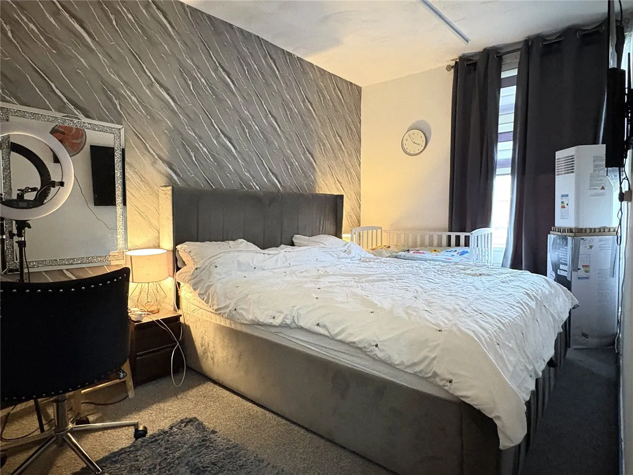 Kelverlow Street, Clarksfield, OL4, photo 7