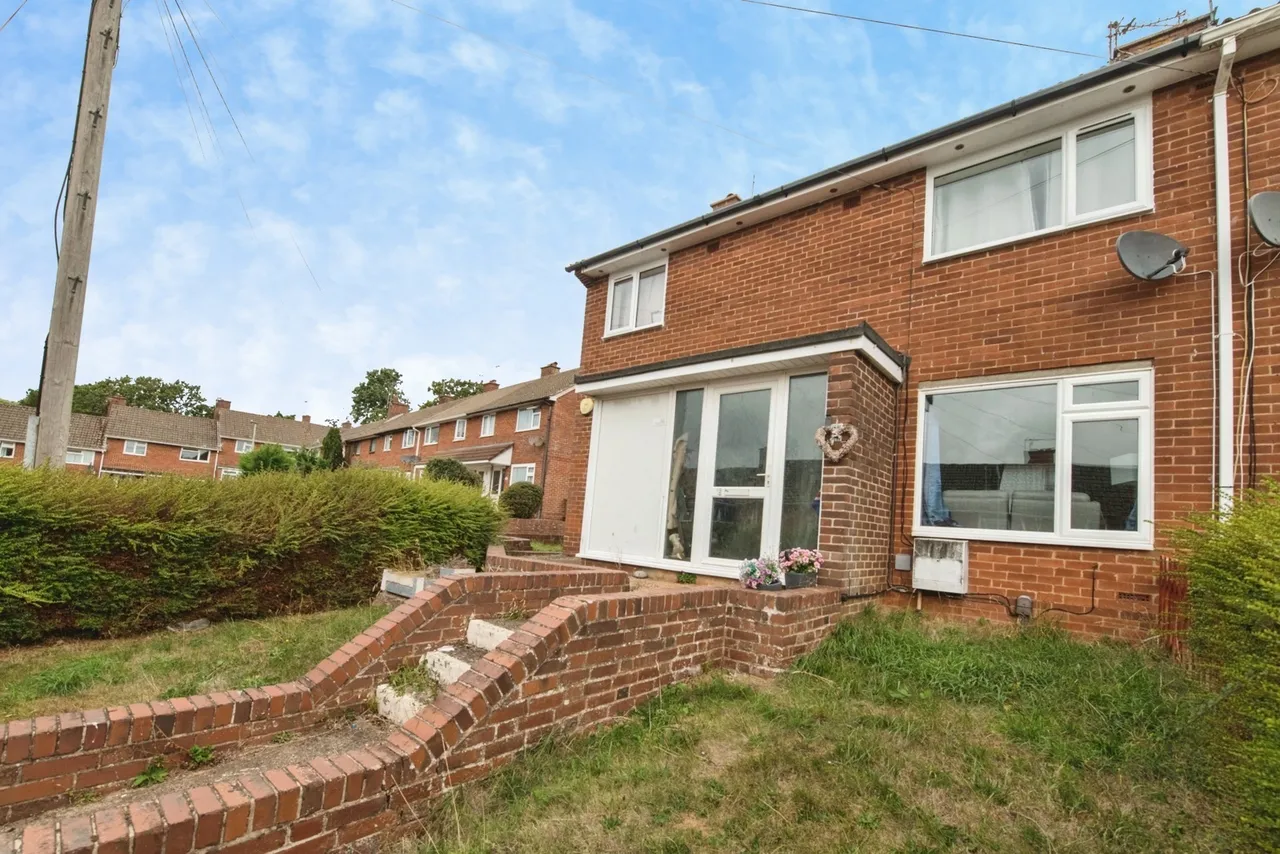 Elaine Close, Exeter, EX4, photo 13