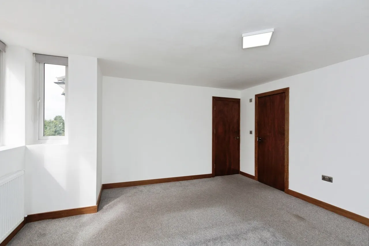 York Road, Camberley, GU15, photo 9