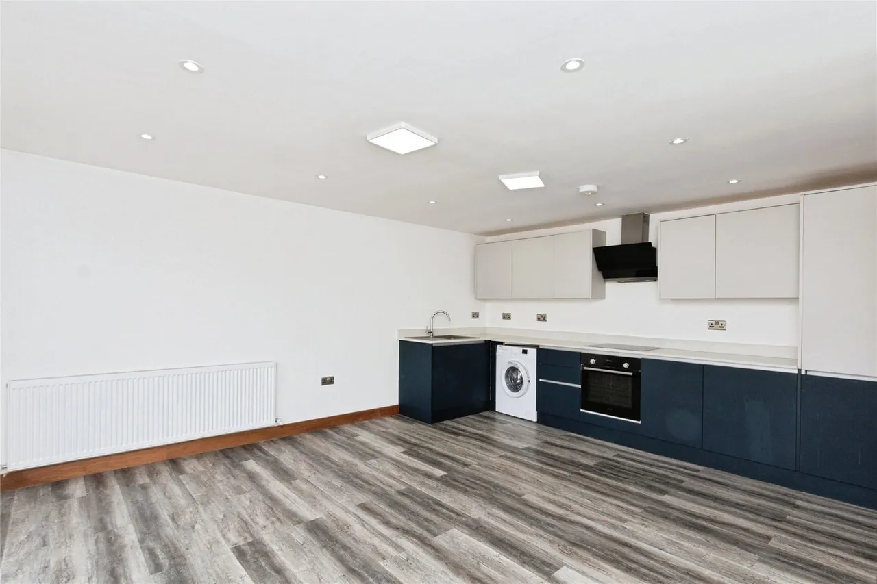 York Road, Camberley, GU15, photo 6