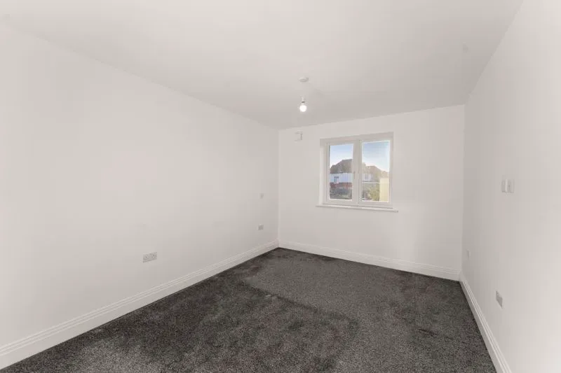 Astha Court, Kings Avenue, Greenford, photo 12