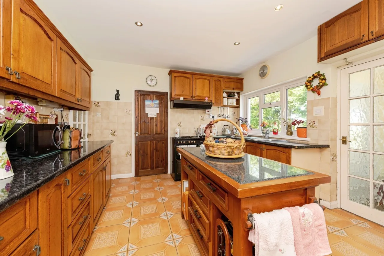 Pendine, Carmarthen, SA33, photo 7