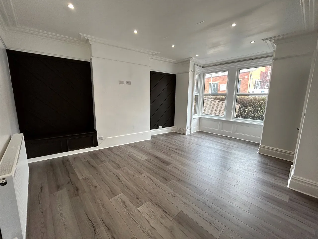 Dewsbury Road, Ossett, West Yorkshire, WF5, photo 2