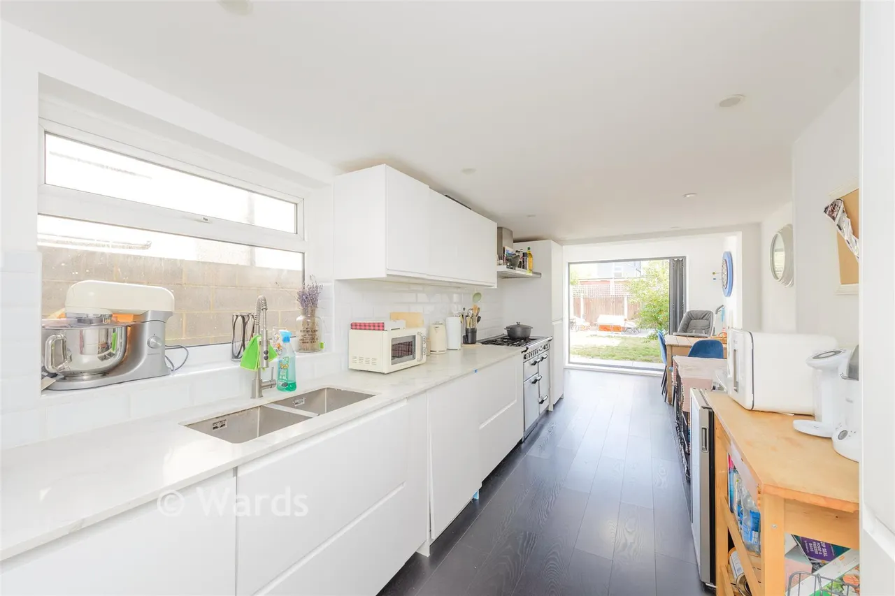 Bartlett Road, Gravesend, DA11, photo 4