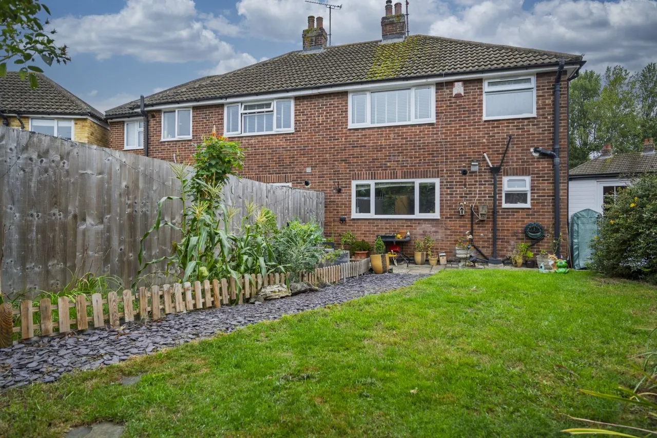 Sunningdale Road, Swindon, SN25, photo 30