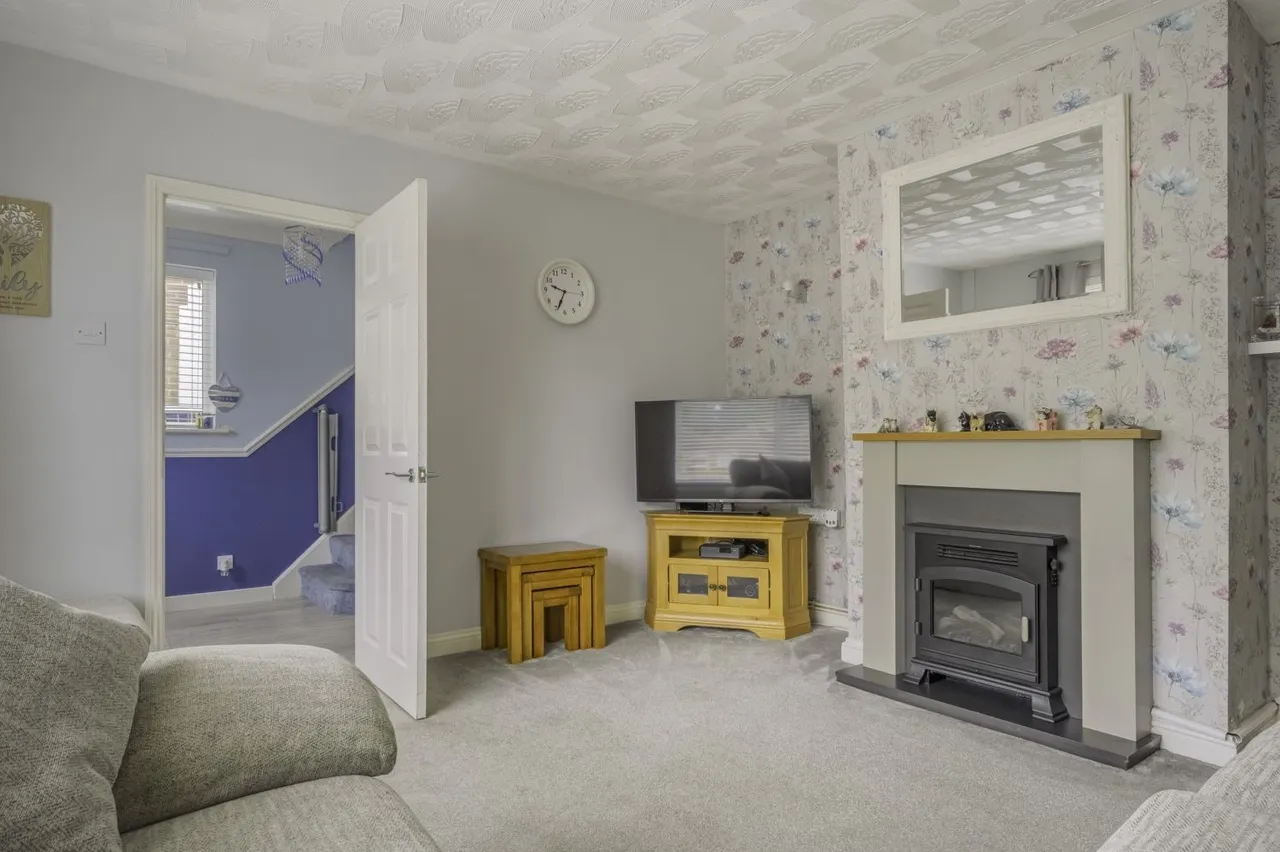 Sunningdale Road, Swindon, SN25, photo 7
