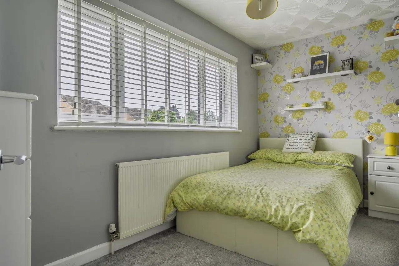 Sunningdale Road, Swindon, SN25, photo 22